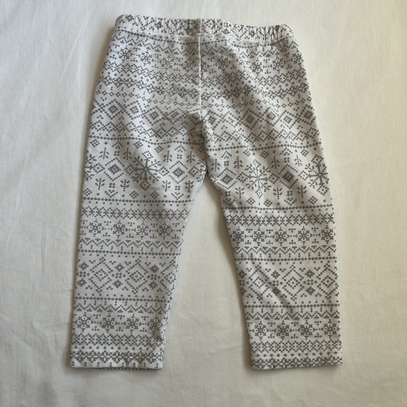 Carter’s Baby Girl’s Pants Bundle Size 18 Months - Picture 4 of 7